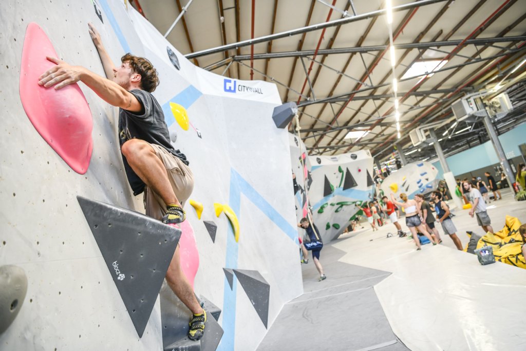 Summer Session Boulderwelt Dortmund Bouldern für Anfänger und Profis Spaß